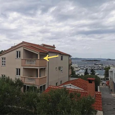Πανσιόν Marela Drage