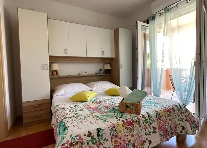 Gostinjska kuća Marela Drage